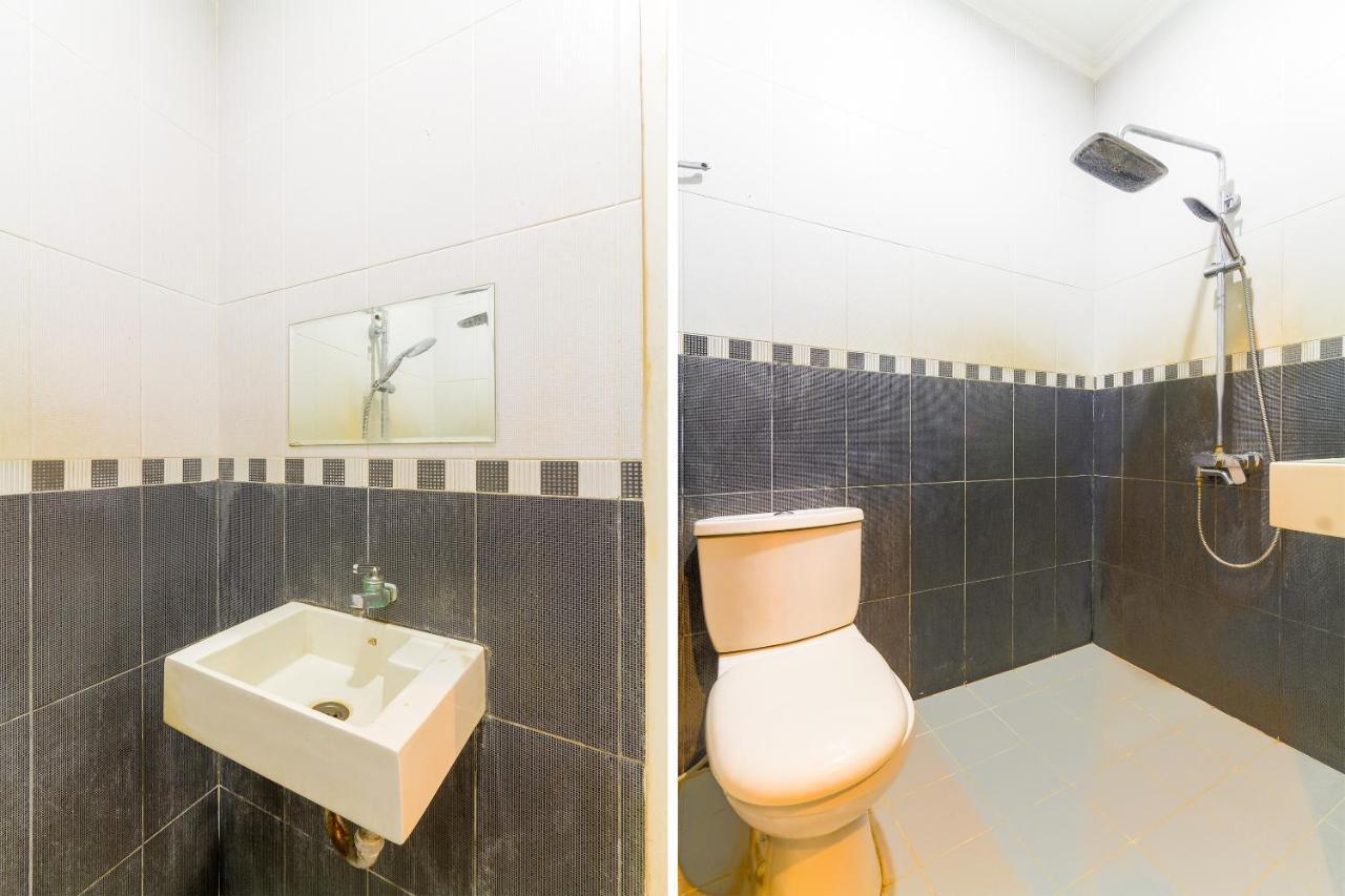 Oyo 90788 Nillo Hotel Kebumen Екстер'єр фото