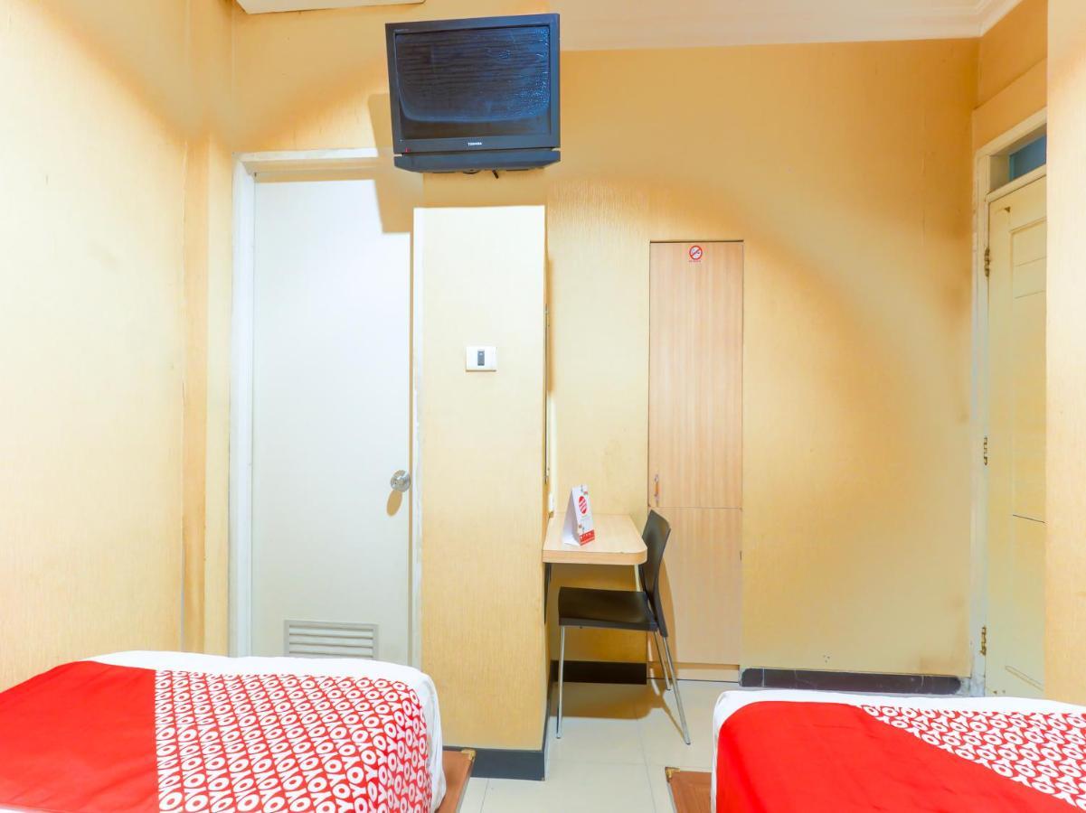 Oyo 90788 Nillo Hotel Kebumen Екстер'єр фото
